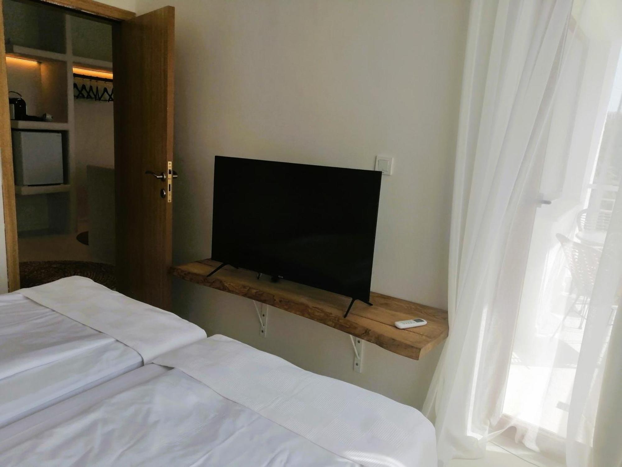 סוזופול Paradise Bay Hotel מראה חיצוני תמונה